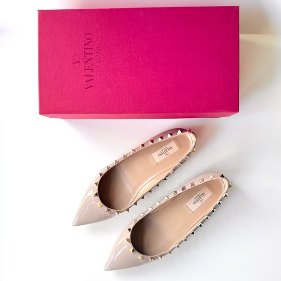 Valentino Garavani Rockstud Pointed Toe Flats Nude Beige Patent Leather 38.5 - Picture 14 of 15